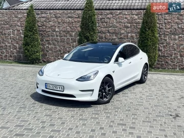 Авто Tesla Model 3 2020 № 7814434