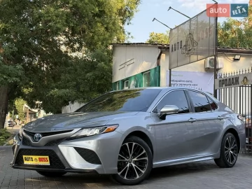 Авто Toyota Camry 2018 № 7814436