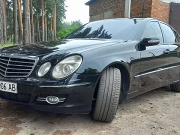 Авто Mercedes E-Class 2003 № 7814501