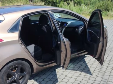 Авто Hyundai I30 2014 № 7814532
