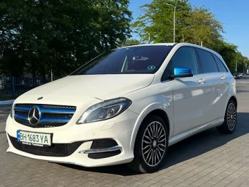 Авто Mercedes B-Class 2015 № 7814551