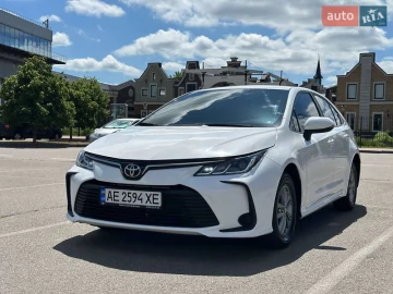 Авто Toyota Corolla 2021 № 7814582