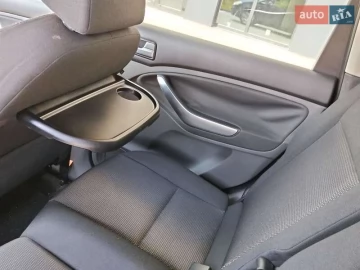 Авто Ford C-Max 2009 № 7814655
