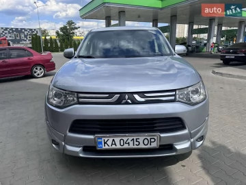 Авто Mitsubishi Outlander 2013 № 7814713