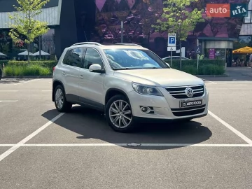 Авто Volkswagen Tiguan 2010 № 7814909