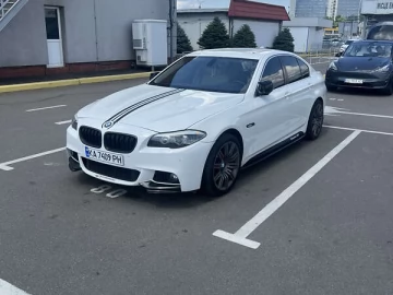 Авто BMW 5 Series 2012 № 7814948