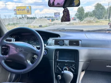 Авто Toyota Camry 2000 № 7815021
