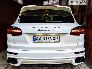 Авто Porsche Cayenne 2010 № 7815173