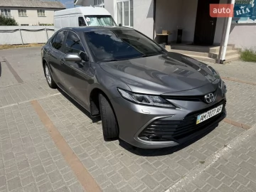 Авто Toyota Camry 2021 № 7815187