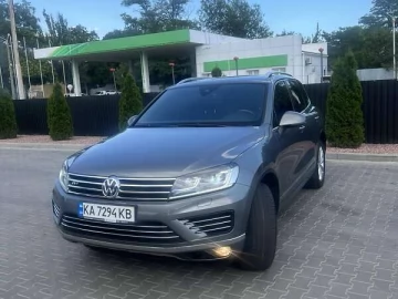 Авто Volkswagen Touareg 2016 № 7815193