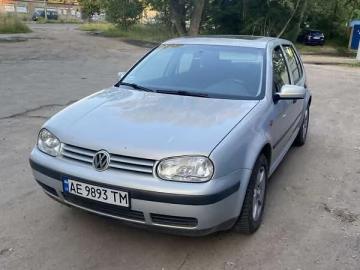 Авто Volkswagen Golf 1999 № 7815246