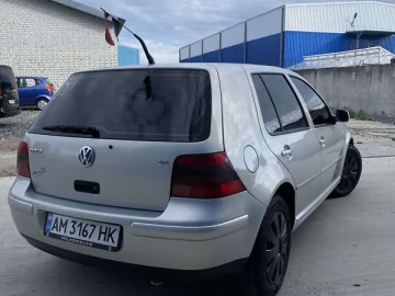 Авто Volkswagen Golf 1999 № 7815247