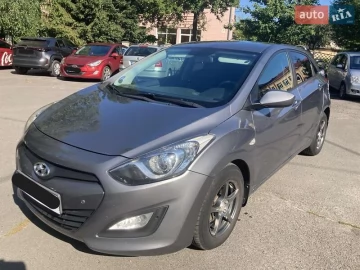 Авто Hyundai I30 2012 № 7815335
