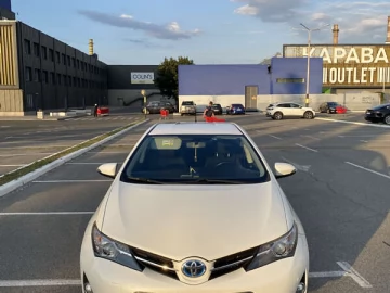 Авто Toyota Auris 2013 № 7815372