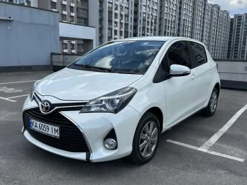 Авто Toyota Yaris 2016 № 7815377