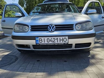 Авто Volkswagen Golf 2001 № 7815471