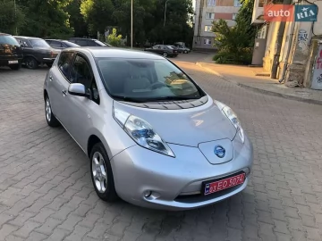 Авто Nissan Leaf 2011 № 7815473