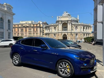 Авто Maserati Levante 2021 № 7815633