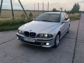 Авто BMW 5 Series 2001 № 7815635