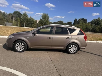 Авто KIA Ceed 2011 № 7815682