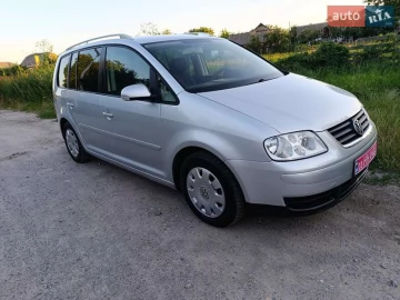 Авто Volkswagen Touran 2004 № 7815715