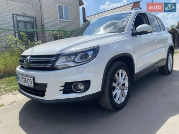 Авто Volkswagen Tiguan 2015 № 7815747