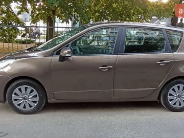 Авто Renault Scenic 2011 № 7815765