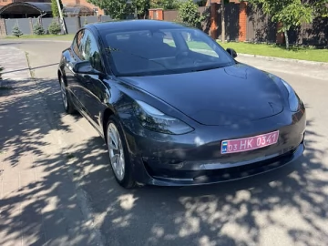 Авто Tesla Model 3 2023 № 7815903