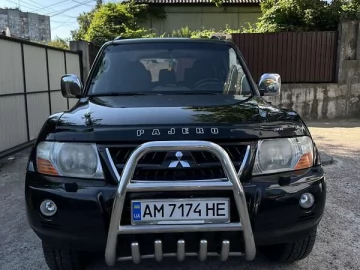 Авто Mitsubishi Pajero 2004 № 7815955