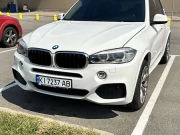 Авто BMW X5 2015 № 7816121