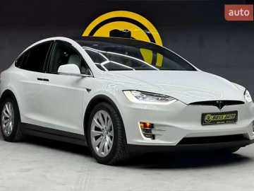 Авто Tesla Model X 2017 № 7816124
