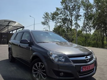 Авто Opel Astra 2010 № 7816196