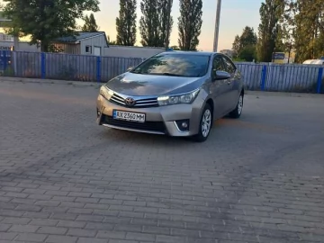 Авто Toyota Corolla 2013 № 7816222
