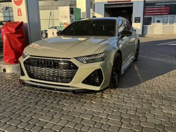 Авто Audi Rs6 2021 № 7816321