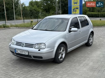 Авто Volkswagen Golf 2002 № 7816340