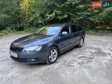 Авто Skoda Superb 2013 № 7816413