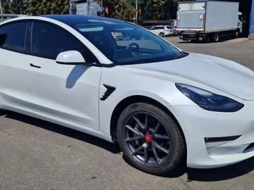 Авто Tesla Model 3 2022 № 7816440