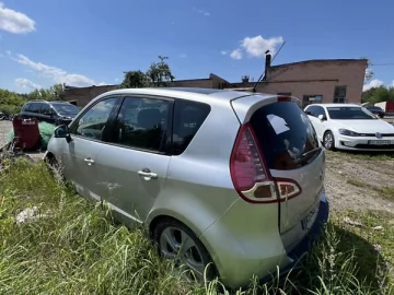 Авто Renault Megane Scenic 2010 № 7816487