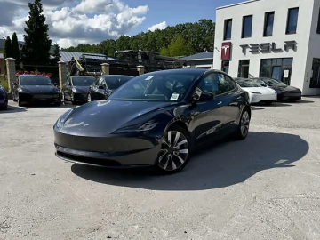 Авто Tesla Model 3 2024 № 7816623