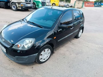 Авто Ford Fiesta 2007 № 7816668
