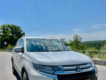 Авто Mitsubishi Outlander 2016 № 7816790