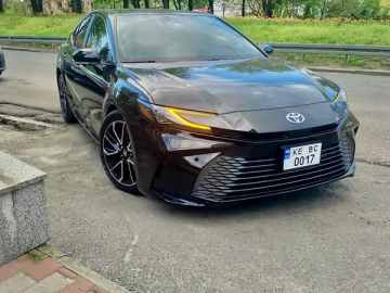 Авто Toyota Camry 2024 № 7816844