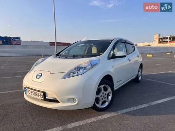 Авто Nissan Leaf 2013 № 7816878