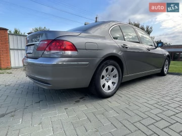 Авто BMW 7 Series 2007 № 7816996