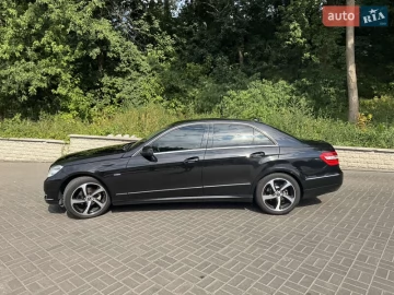 Авто Mercedes E-Class 2011 № 7817022