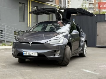 Авто Tesla Model X 2016 № 7817043