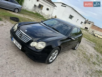 Авто Mercedes C-Class 2004 № 7817120