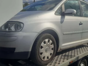 Авто Volkswagen Touran 2006 № 7817133
