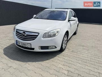 Авто Opel Insignia 2012 № 7817184