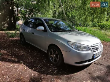 Авто Hyundai Elantra 2010 № 7817191